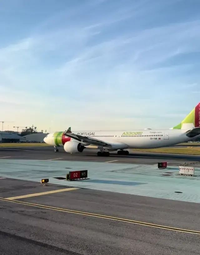 TAP Air Portugal Airbus auf dem Rollfeld